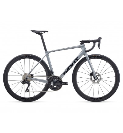 Giant TCR Advanced Pro 1 Di2 2026