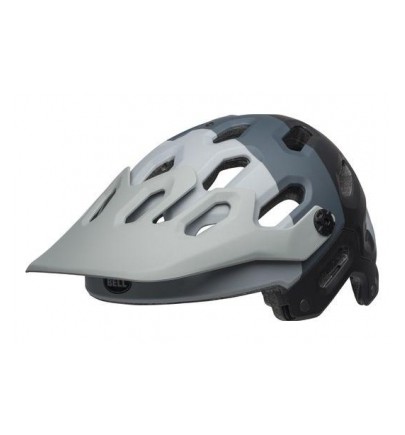 Casco Bell Super 3 2021