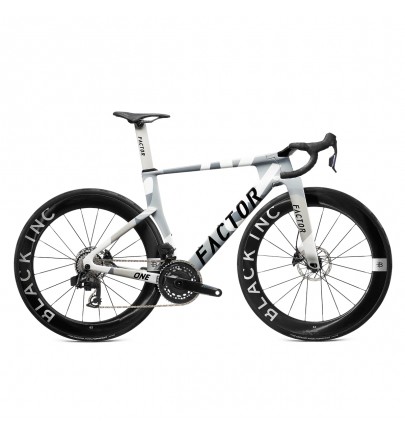 Factor One Force AXS con potenciómetro 2026